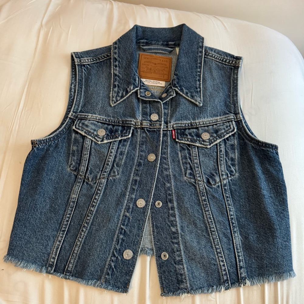 Levi's Blue Denim Vest Size Small